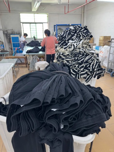 dongguan essentials dongguan old washed dongguan hoodie dongguan t shirt dongguan crop t shirt dongguan polo shirt dongguan coat dongguan jacket dongguan baseball jacket dongguan sweatpants dongguan pants dongguan shorts dongguan men shirt 